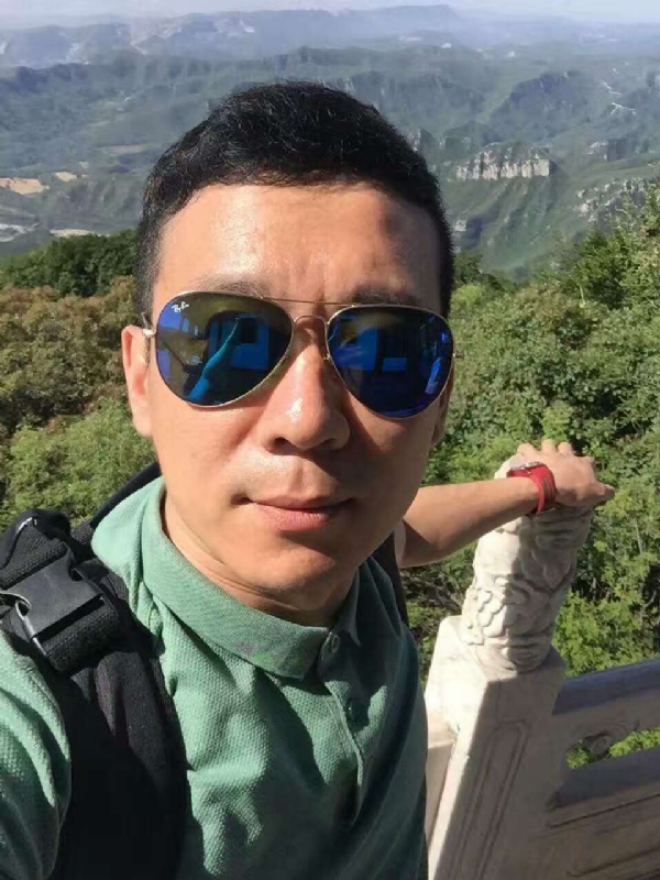 望穿秋水的第一张照片--桃园上门女婿服务网