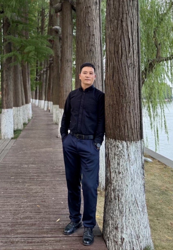 澤朔的第一张照片--桃园上门女婿服务网