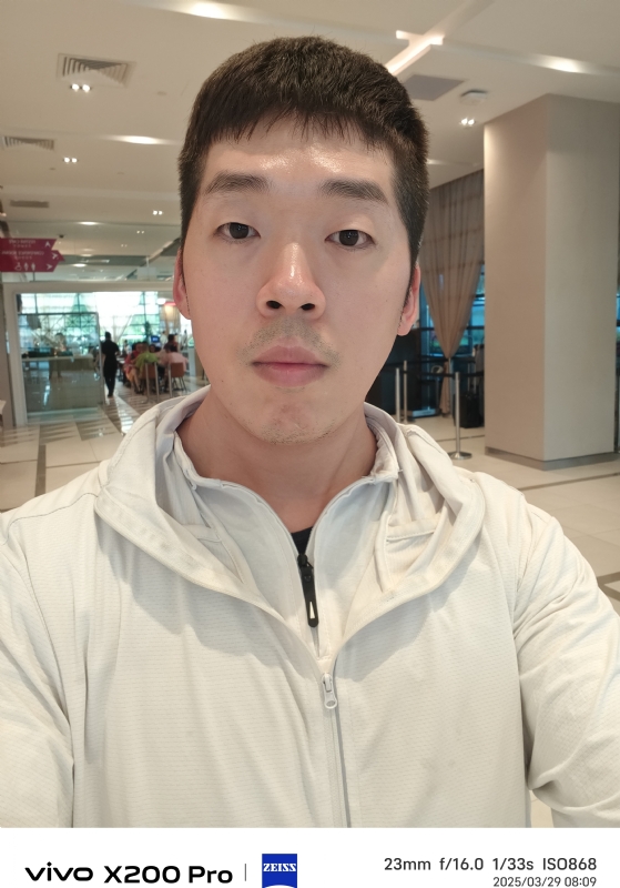 銪哲的第三张照片--桃园上门女婿服务网